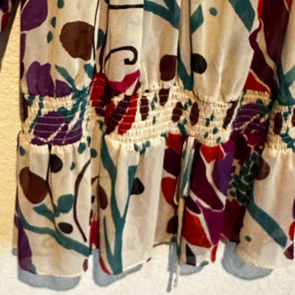 Marciano Multi Color Puffy Sleeve Silk Blouse Size SP - Picture 5 of 6